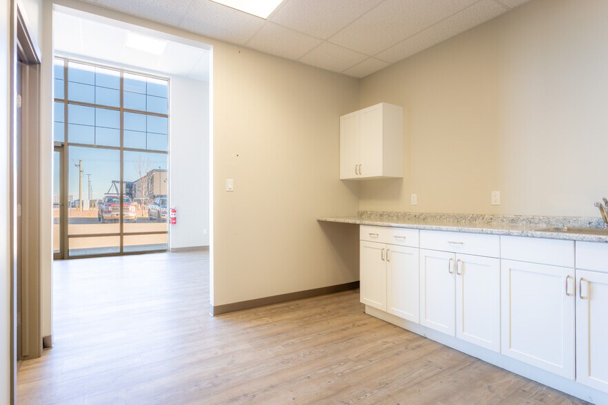 More Photos Of 4304 40 Av, Lloydminster General Retail For Lease