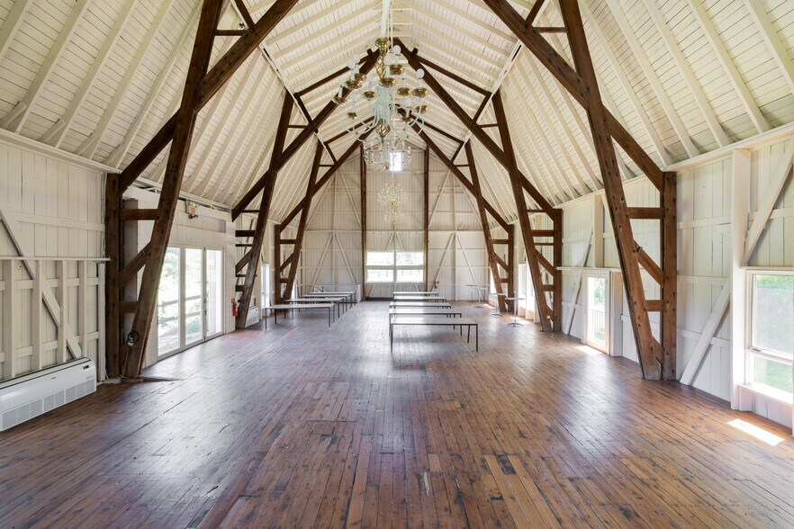 More Photos Of 3050 US-209, Kingston Lodge Meeting Hall For Sale
