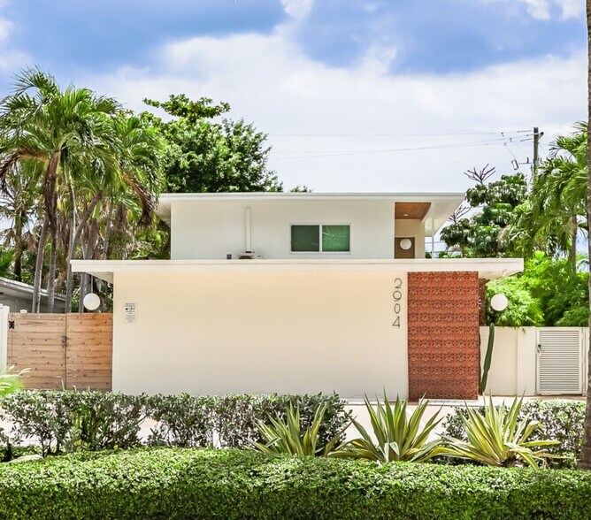 More Photos Of 2904 N Ocean Blvd, Fort Lauderdale Apartments For Sale