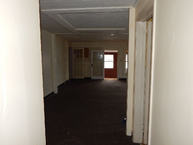 More Photos Of 448 W 1st St, Oswego Storefront Retail Residential For Lease