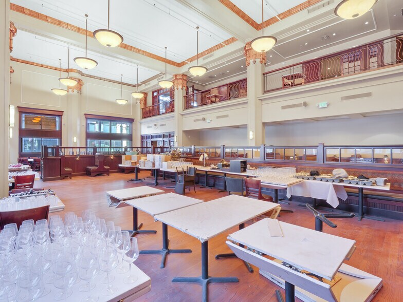 More Photos Of 1100 S Flower St, Los Angeles Office For Lease