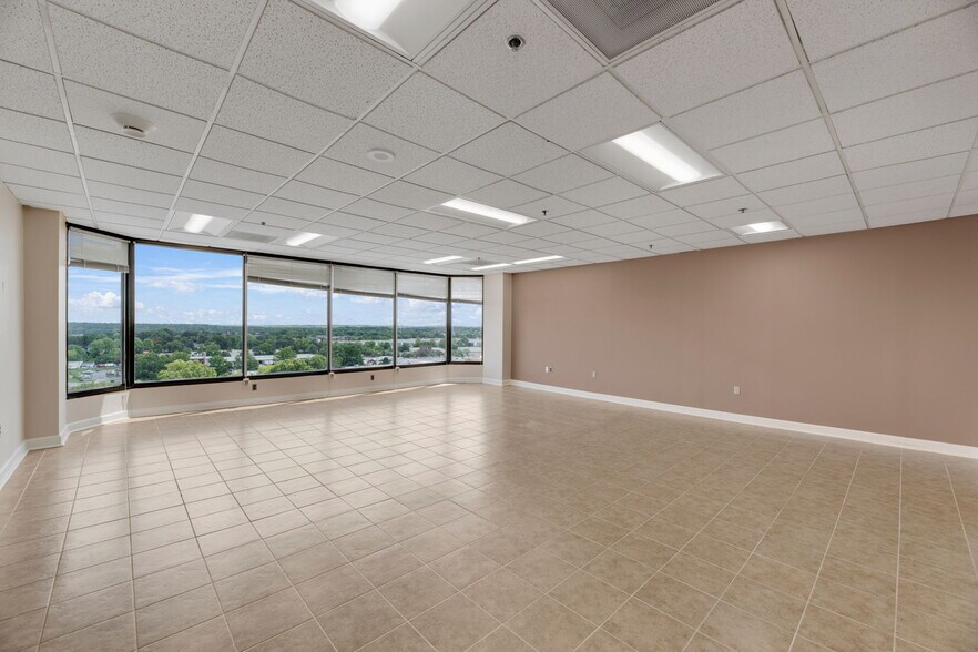 More Photos Of 312 Marshall Ave, Laurel Office For Lease