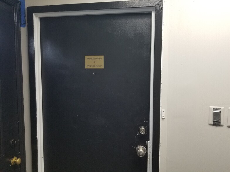 More Photos Of 4700 Stamp Rd, Marlow Heights General Retail For Lease