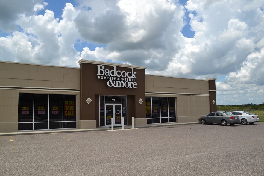 More Photos Of 607 Us Highway 27 S, Avon Park Freestanding For Lease