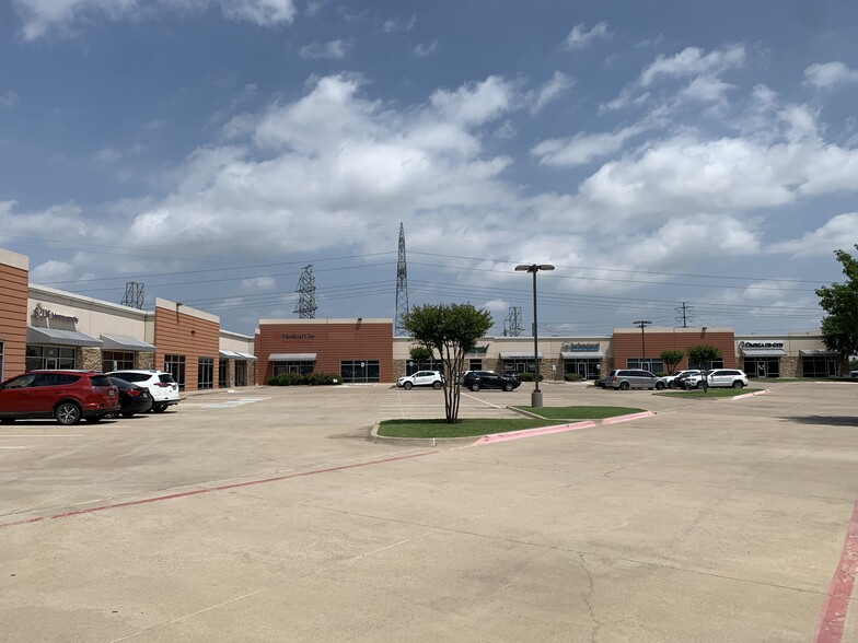 Primary Photo Of 4927 Lake Ridge Pky, Grand Prairie Medical For Lease