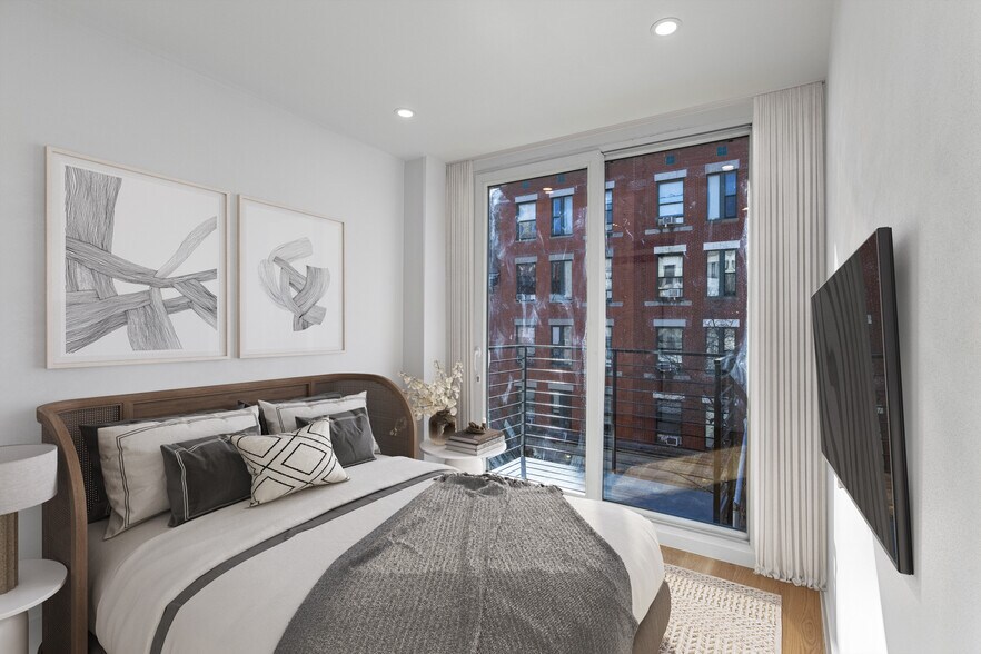 More Photos Of 231 W 20th St, New York Apartments For Sale
