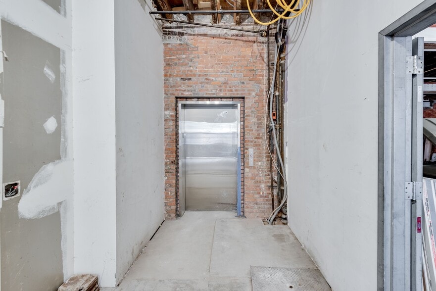 More Photos Of 110 Kent Ave, Brooklyn Warehouse For Sale