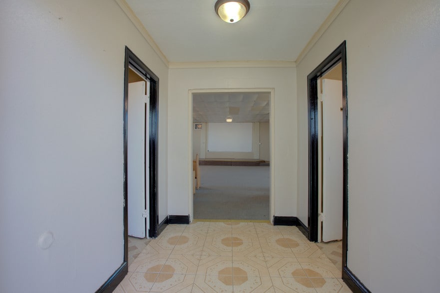 More Photos Of 332 W 8th St, Merced Religious Facility For Sale