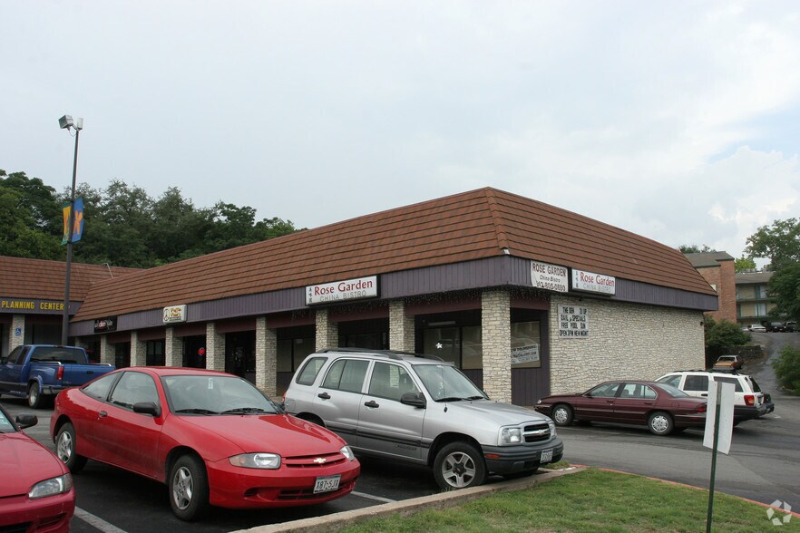 More Photos Of 700 N LBJ Dr, San Marcos Unknown For Lease