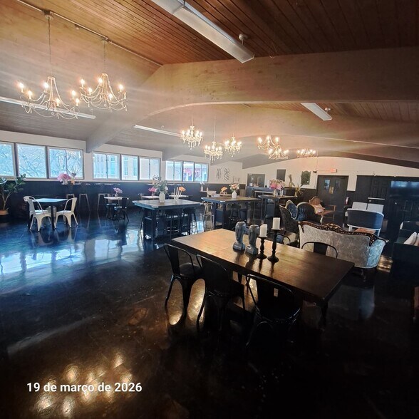 More Photos Of 1048 Main St, Worcester Religious Facility For Lease