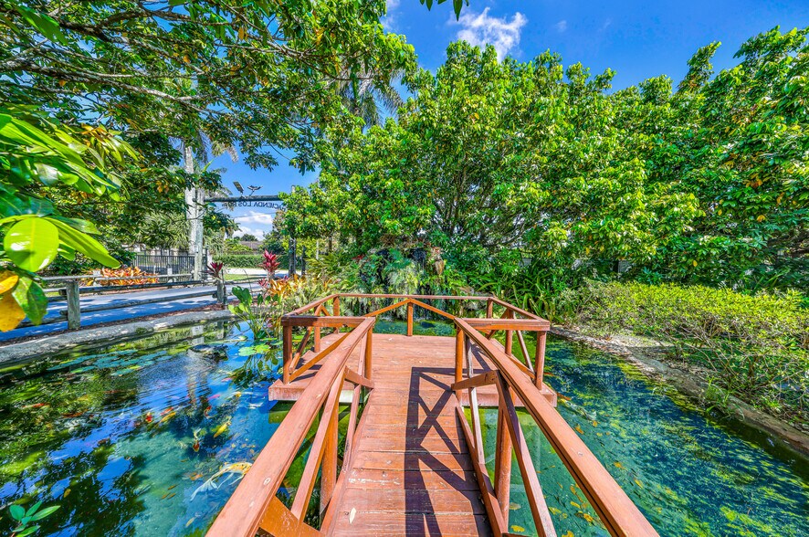 More Photos Of 19050 SW 194th Ave, Miami Lodge Meeting Hall For Sale