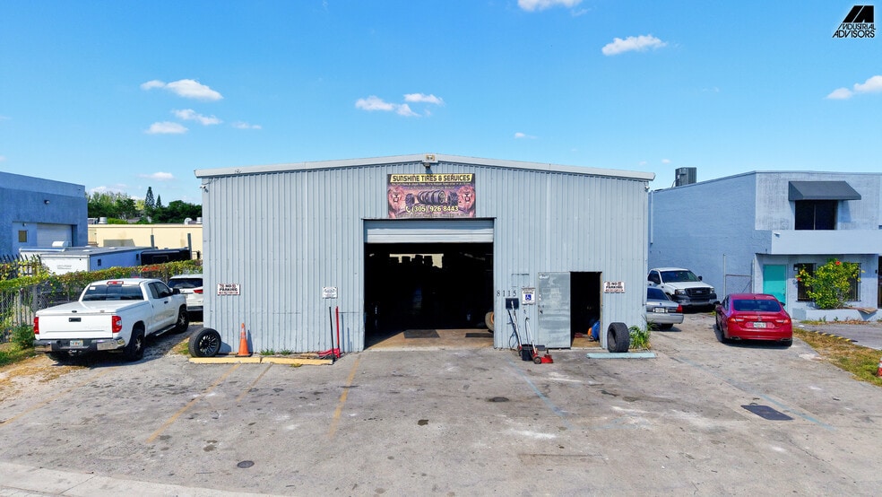 Primary Photo Of 8115 NW 98th St, Hialeah Manufacturing For Lease