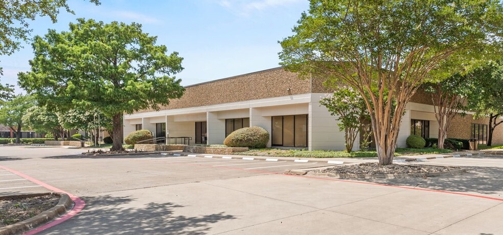 Primary Photo Of 1111 Digital Dr, Richardson Showroom For Sale