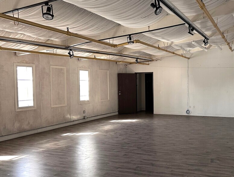 More Photos Of , Los Angeles Industrial For Sale