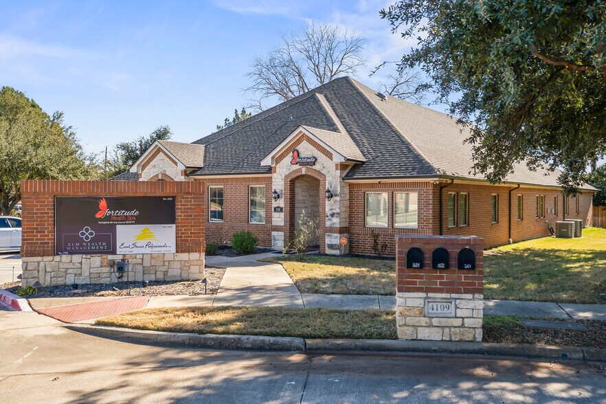Primary Photo Of 4109 Gateway Ct, Colleyville Medical For Sale