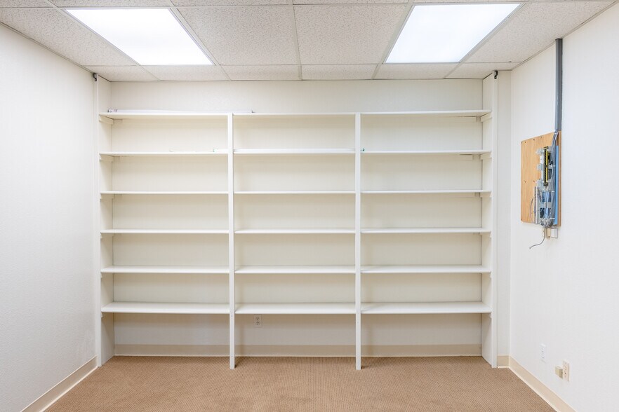 More Photos Of 85 Brookwood Ave, Santa Rosa Office For Lease