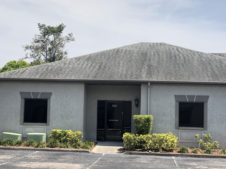 More Photos Of 13555 Automobile Blvd, Clearwater Medical For Lease
