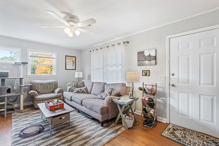 More Photos Of 36 Almon Church Rd, Covington Apartments For Sale