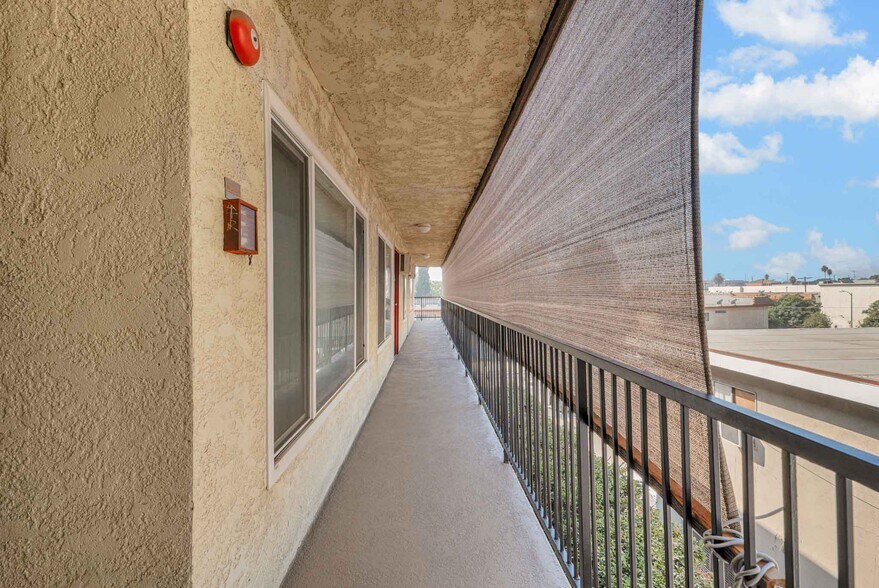 More Photos Of 15240 Nordhoff St, North Hills Apartments For Sale