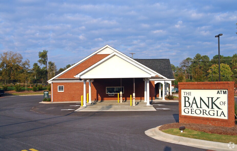 More Photos Of 1790 Highway 154, Sharpsburg Bank For Lease