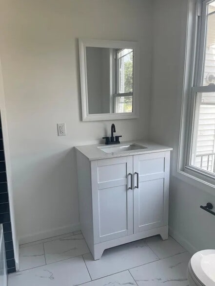 More Photos Of 110 Beloit Ave, Audubon Apartments For Sale