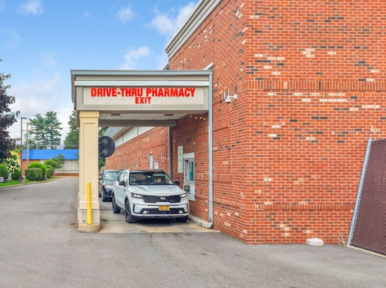 More Photos Of 33 Park St, Owego Drugstore For Sale