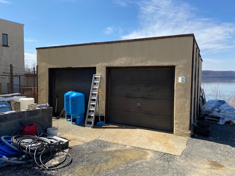 More Photos Of 94 Hunter St, Ossining Apartments For Sale