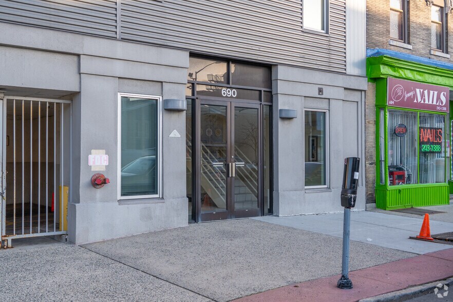 More Photos Of 690 Broadway, Bayonne Medical For Sale
