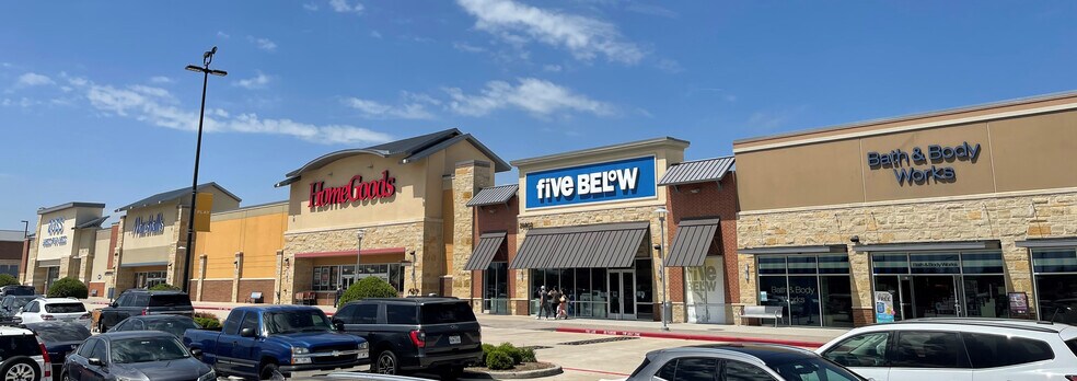 More Photos Of 1000 Cypresswood Dr, Cypress Unknown For Lease