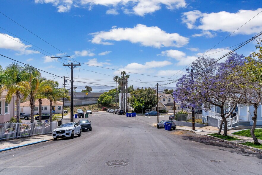 More Photos Of 418 W Ivy St, San Diego Apartments For Sale