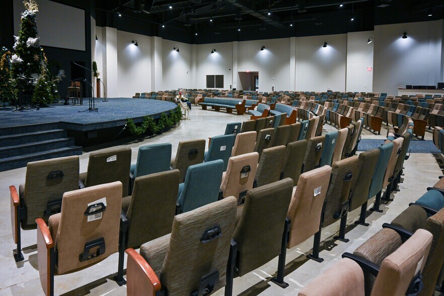 More Photos Of 21206 Telge Rd, Tomball Religious Facility For Sale