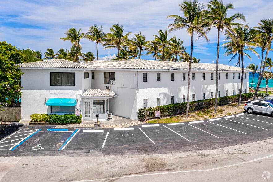 Primary Photo Of 100 NE 20th Ter, Deerfield Beach Hotel For Sale