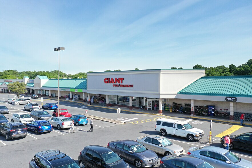 More Photos Of 2641 Shillington Rd, Reading Unknown For Lease