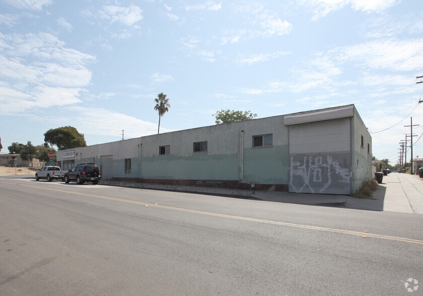 More Photos Of 1701 Vesta St, San Diego Warehouse For Sale