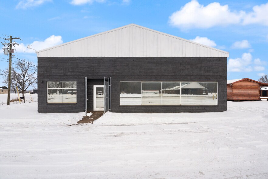 Primary Photo Of 677 S Cardinal Ln, Scottsburg Industrial For Sale
