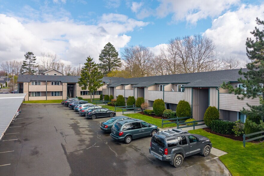 Primary Photo Of 1717 Texas St, Bellingham Apartments For Sale