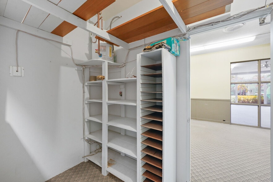 More Photos Of 1510 Dr. Martin Luther King Jr St N, Saint Petersburg Office For Sale