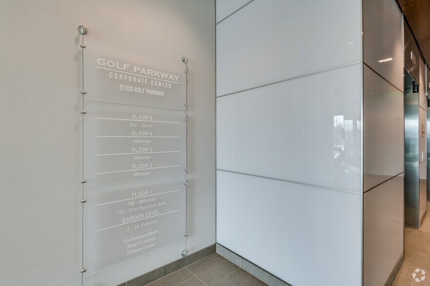 More Photos Of 17335 Golf Pkwy, Brookfield Office For Lease