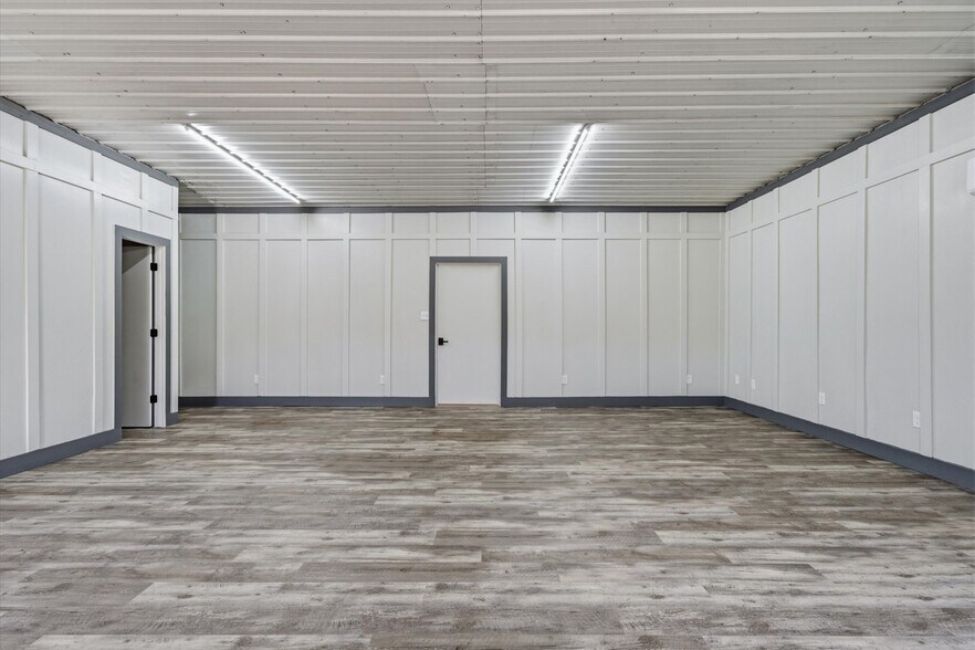 More Photos Of 23730 I-20, Wills Point Specialty For Sale