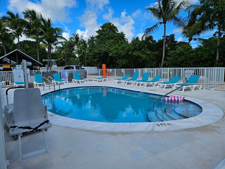 More Photos Of 200 Treasure Harbor Dr, Islamorada Marina For Sale