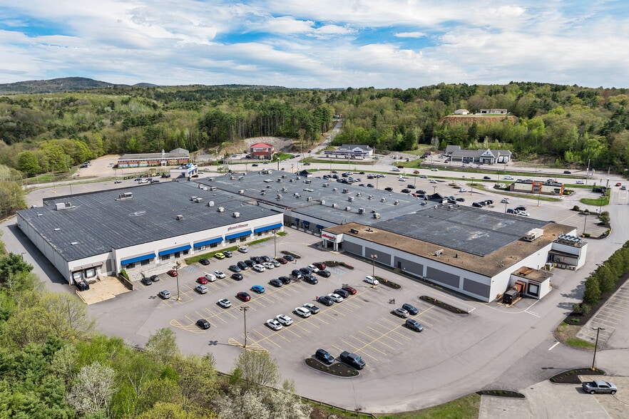 More Photos Of 94-96 Daniel Webster Hwy, Belmont Unknown For Lease