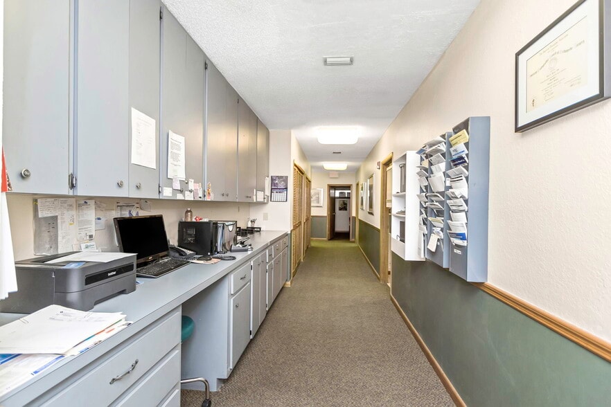 More Photos Of 701 N Hercules Ave, Clearwater Medical For Lease