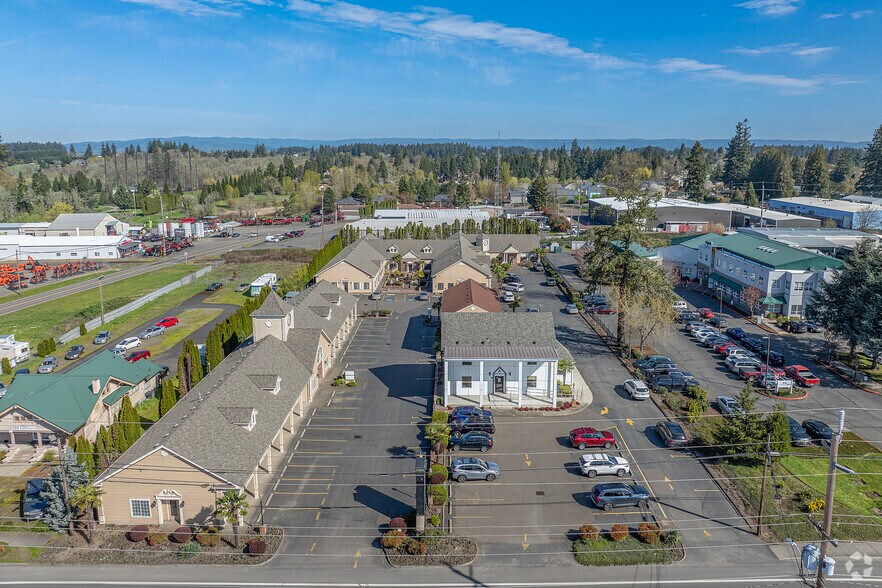 More Photos Of 1049 SW Baseline, Hillsboro Loft Creative Space For Lease