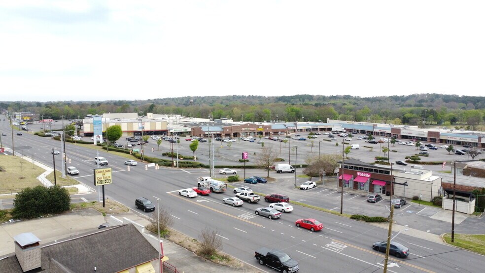 More Photos Of 9190 Parkway E, Birmingham Freestanding For Sale