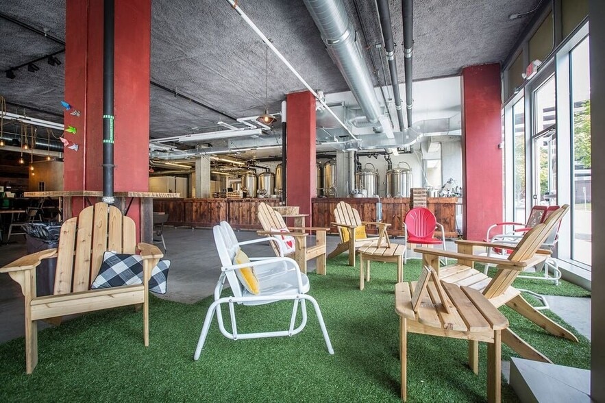 More Photos Of 1369 Spruce Pl, Minneapolis Apartments For Lease