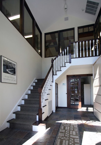 More Photos Of 90 N Broadway, Irvington Office For Lease