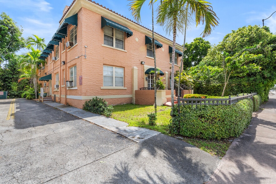 More Photos Of 3409 S Le Jeune Rd, Coral Gables Apartments For Sale