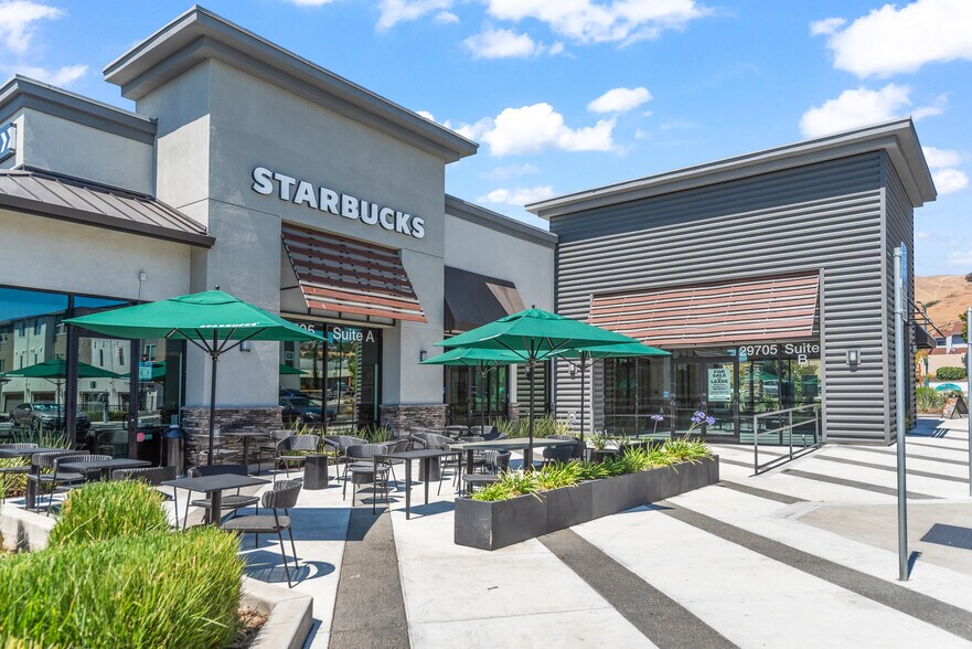 More Photos Of 29705 Mission Blvd, Hayward Storefront For Sale