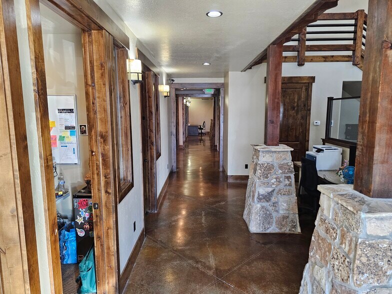 More Photos Of 58 N 1100 W, Payson Flex For Sale