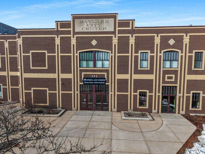 More Photos Of 216 Northland Ave, Green Bay Apartments For Sale